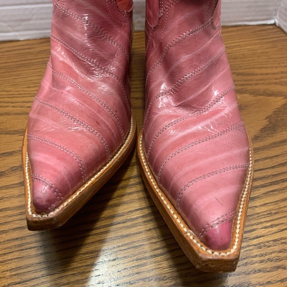 Los Altos Woman’s 9.5 Pink Eel skin Pointed Toe Cowboy Boots Barbie Cowgirl fun - Picture 6 of 15